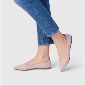 Like new Rothys the point petal pink shoes Size 7